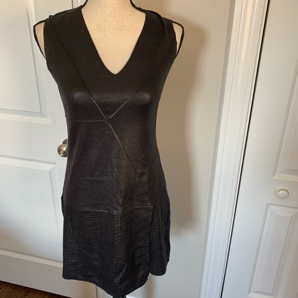 Anthropologie Dresses & Skirts - Anthropologie LIBERTY GARDEN LEATHER IMMITATION